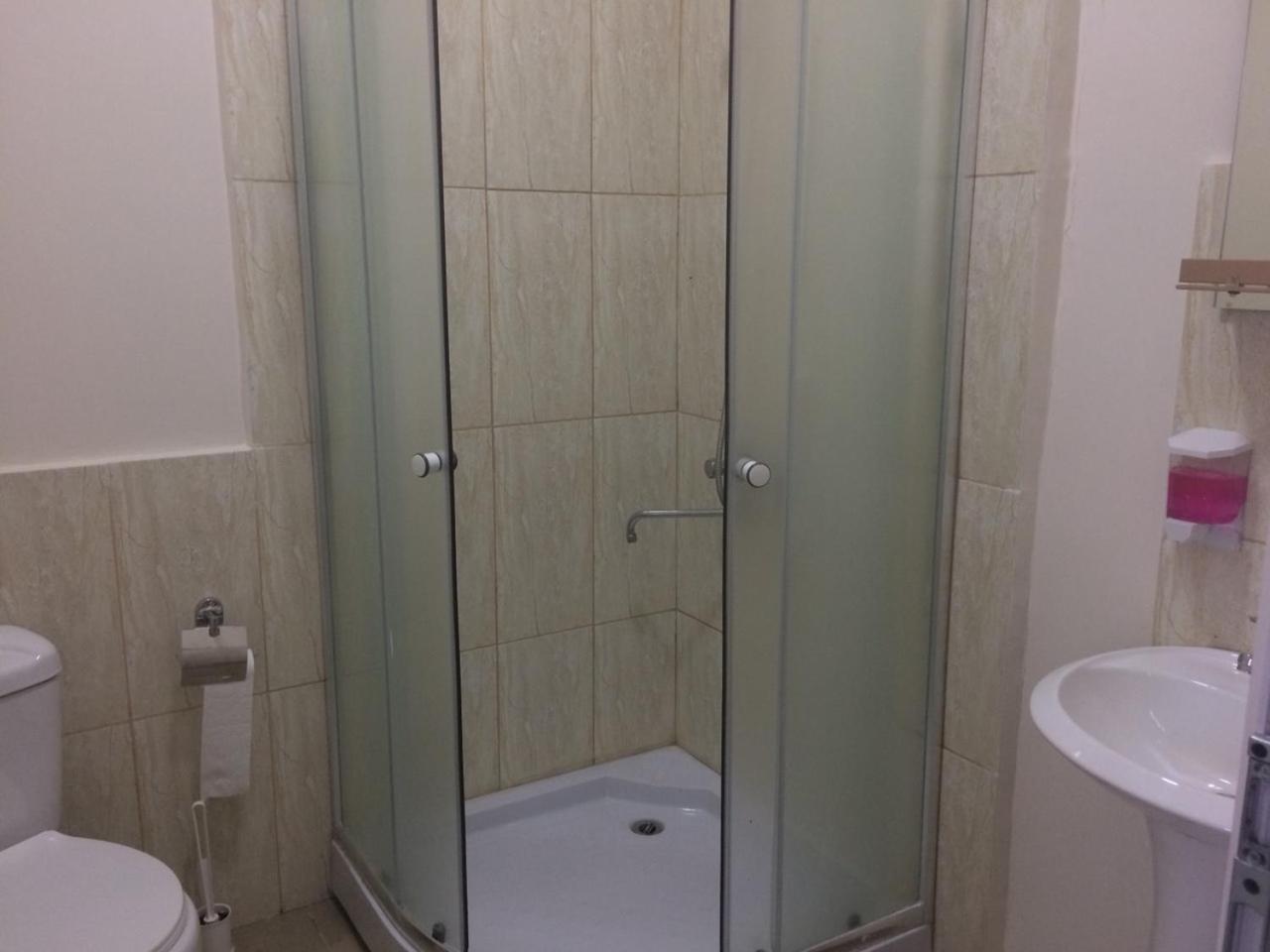 Guest House Qedi Jvari ภายนอก รูปภาพ